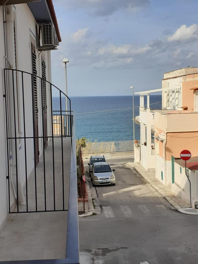 La Stanza Vicino Al Mare , Una Camera Da Letto E Bagno Con Balcone Vista Mare Apartment Балестрате Екстериор снимка