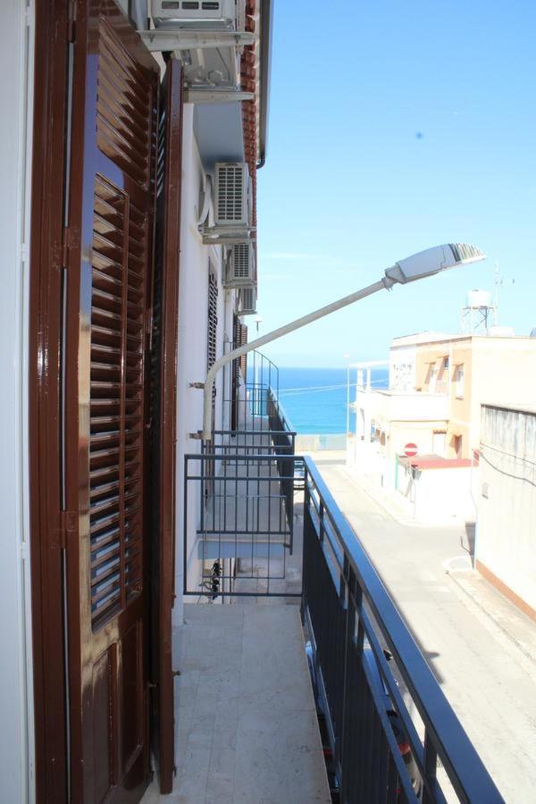 La Stanza Vicino Al Mare , Una Camera Da Letto E Bagno Con Balcone Vista Mare Apartment Балестрате Екстериор снимка